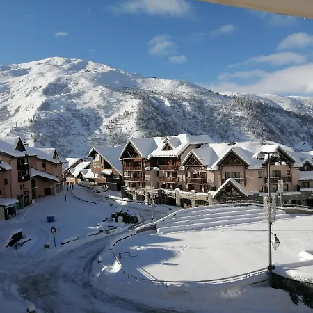 1800 / L'ours Blanc Apartment *