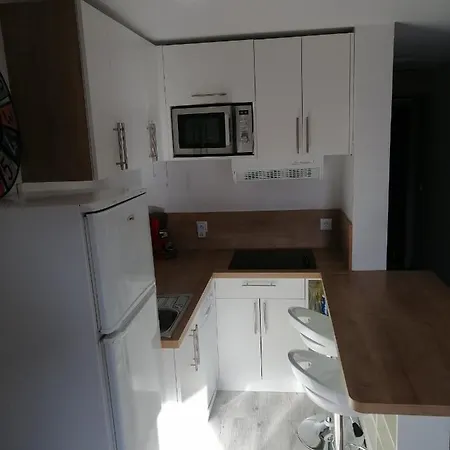 Apartment 1800 / L'ours Blanc
