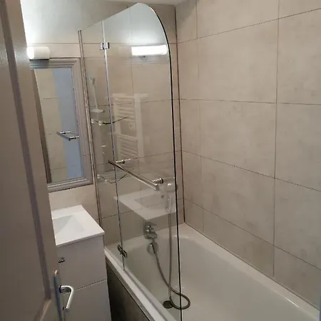 1800 / L'ours Blanc Apartment *